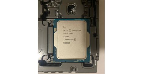 Intel Core CPU i7-14700f
